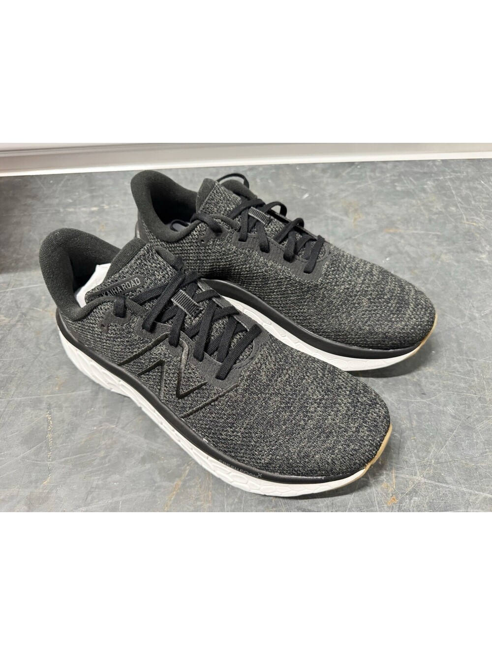 New Balance Fresh Foam x Kaiha Road - Men’s Size 11 - Regular Width - NIB!